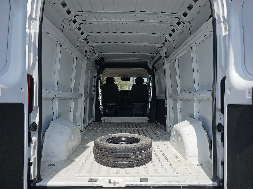 Used 2023 White Ram High Roof image 13