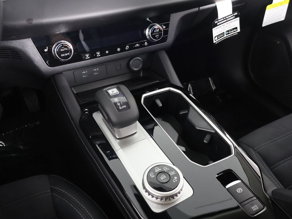 New 2026 Gray Mitsubishi SE image 42
