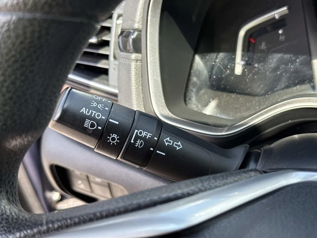 Used 2020 Gray Honda EX image 40