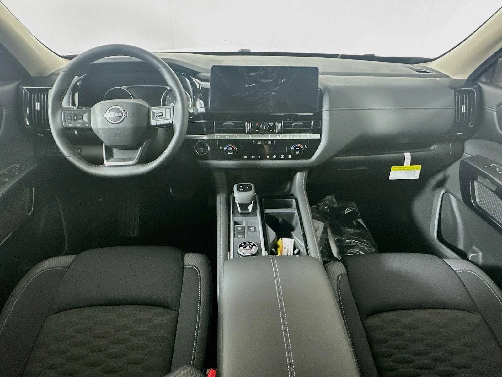 New 2026 Everest White Pearl Tricoat Nissan SV image 3