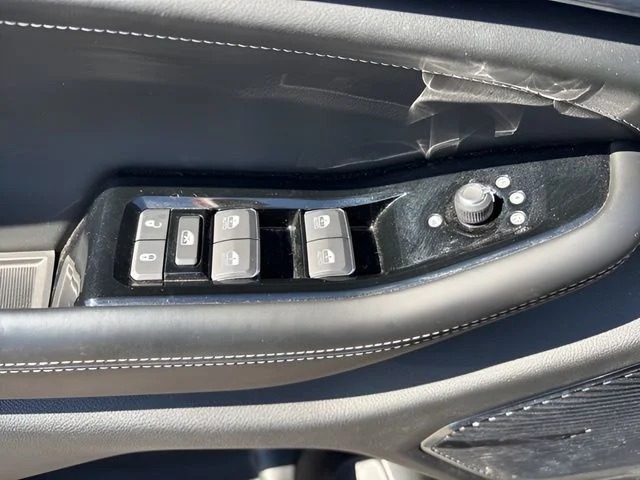 Used 2022 Brown Jeep Overland 4xe image 10