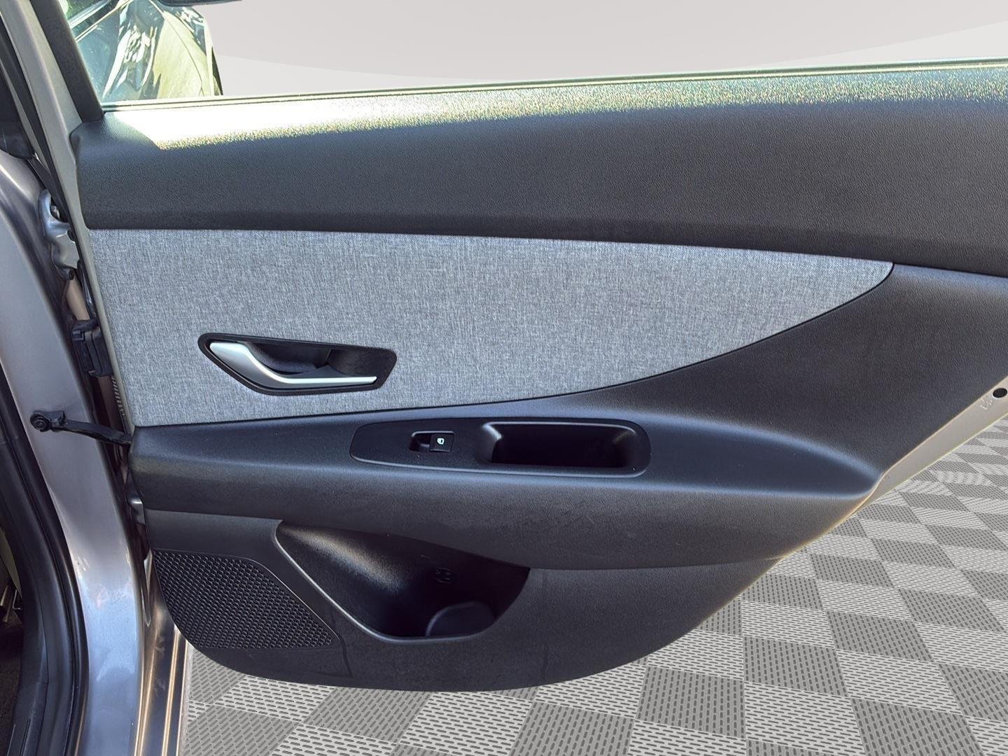 Used 2024 Abyss Black Hyundai Limited image 13