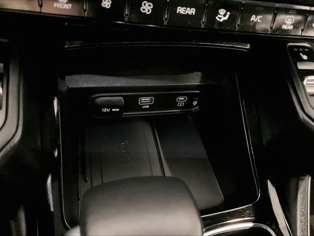 Used 2023 Black Kia SX X-Pro image 27