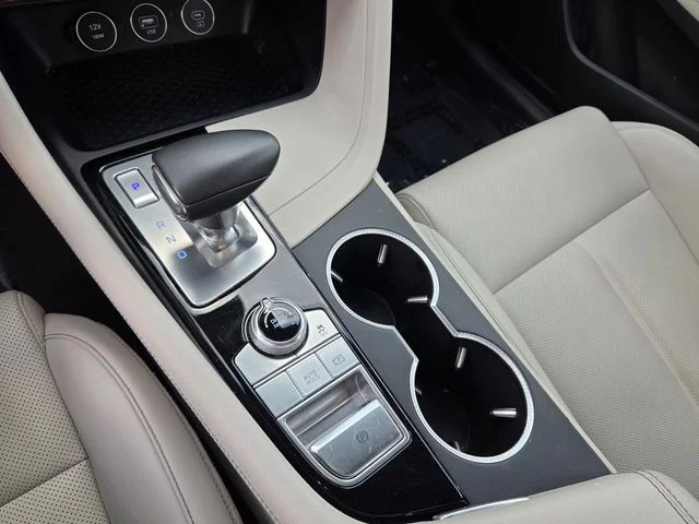 Used 2025 Silver Genesis 2.5T image 25