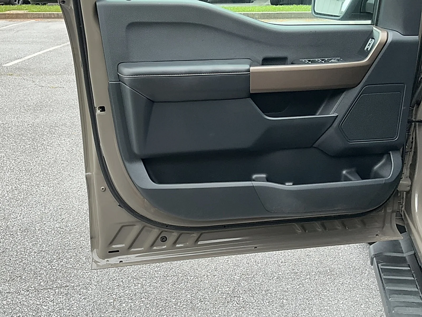Used 2025 Marsh Gray Ford STX image 6
