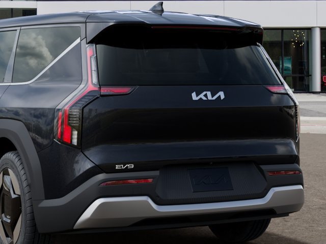 New 2026 Panthera Metal Kia Light Long Range RWD image 13