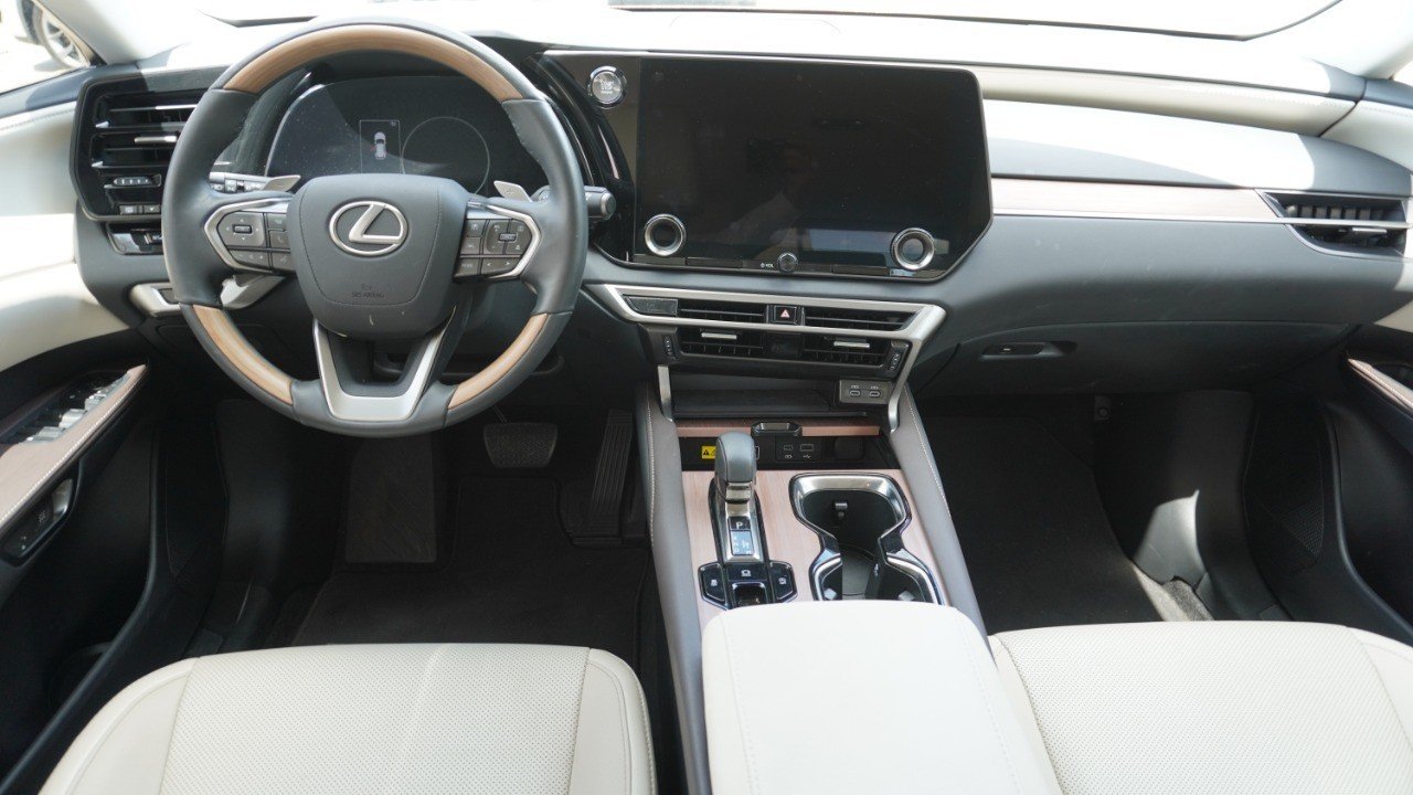 Used 2023 MATADOR RED MICA Lexus RX 350 Premium image 13