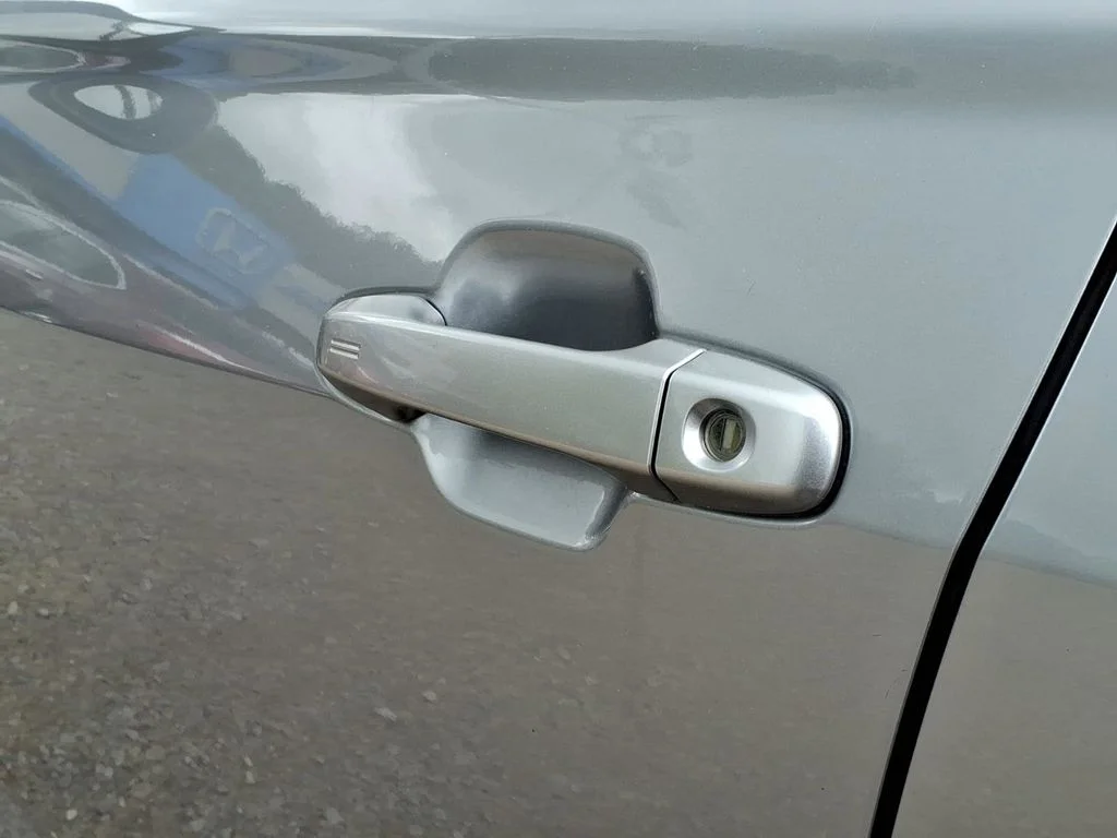Used 2020 Silver Subaru Sport image 44