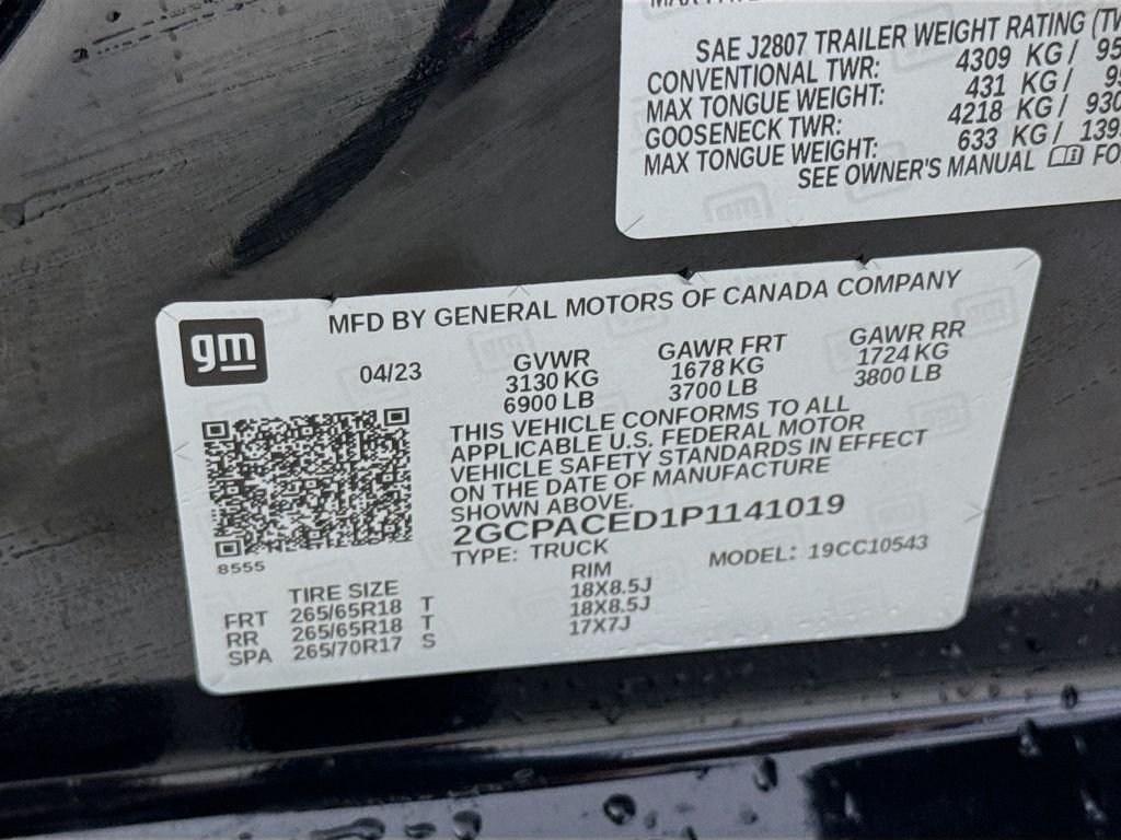 Used 2023 Black Chevrolet LT image 41