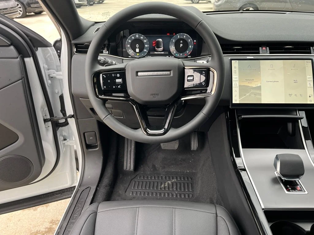 New 2026 Fuji White Land Rover S image 13
