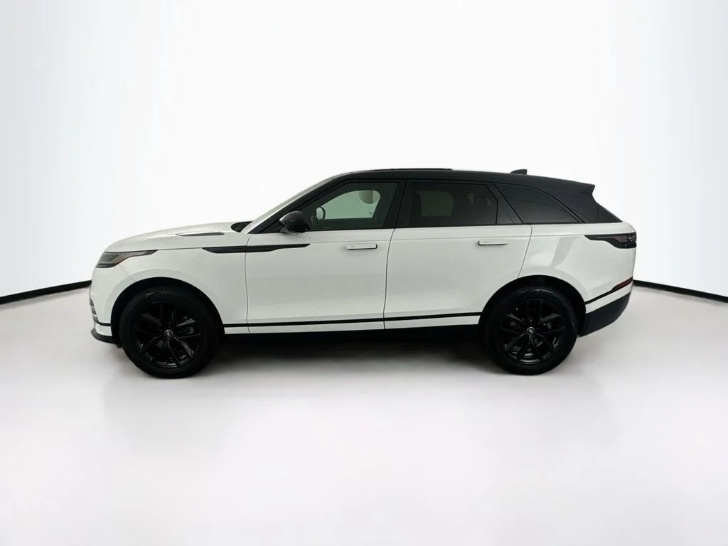 Certified Used 2025 White Land Rover Dynamic SE image 8