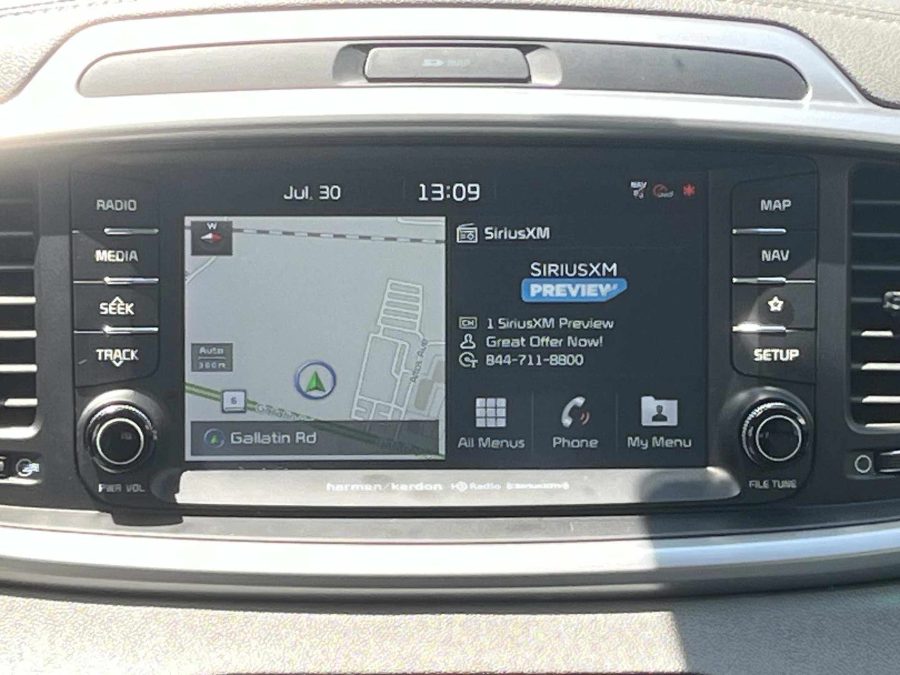 Used 2020 Imperial Blue Kia SX V6 image 14