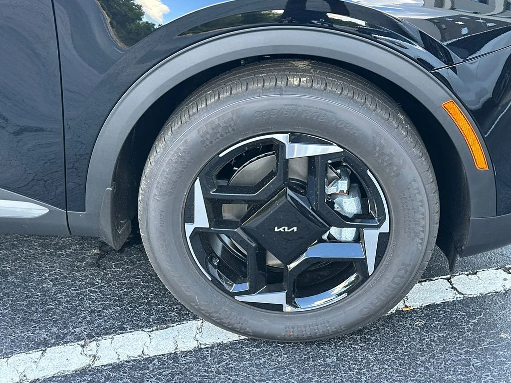 New 2026 Black Kia EX image 12