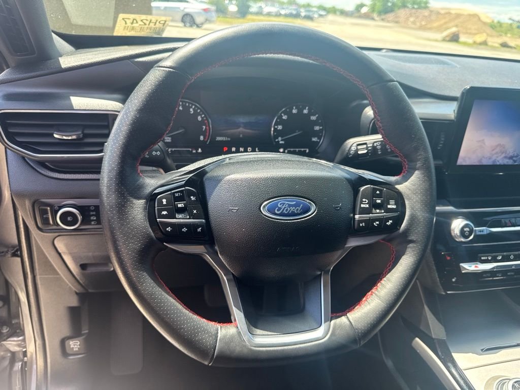 2024 Ford Explorer ST-LINE - Photo 16