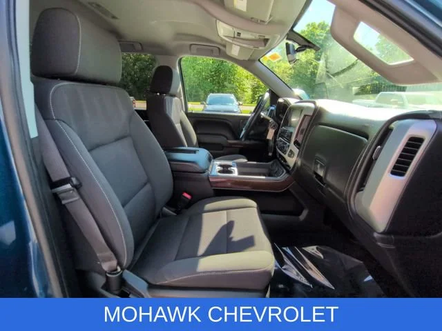 Used 2017 Blue GMC SLE image 27