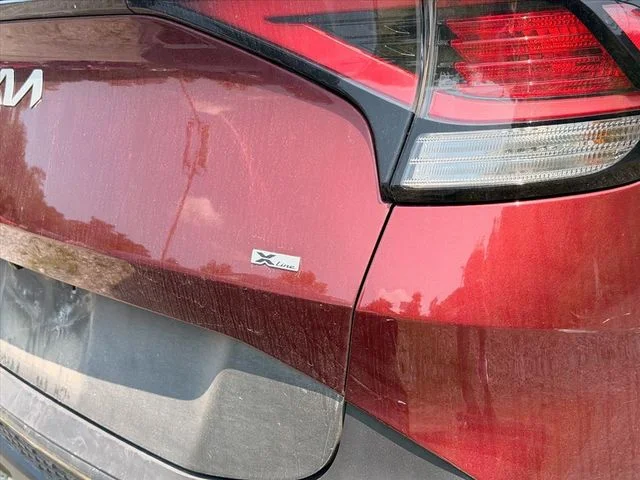Used 2023 Red Kia X-Line image 13