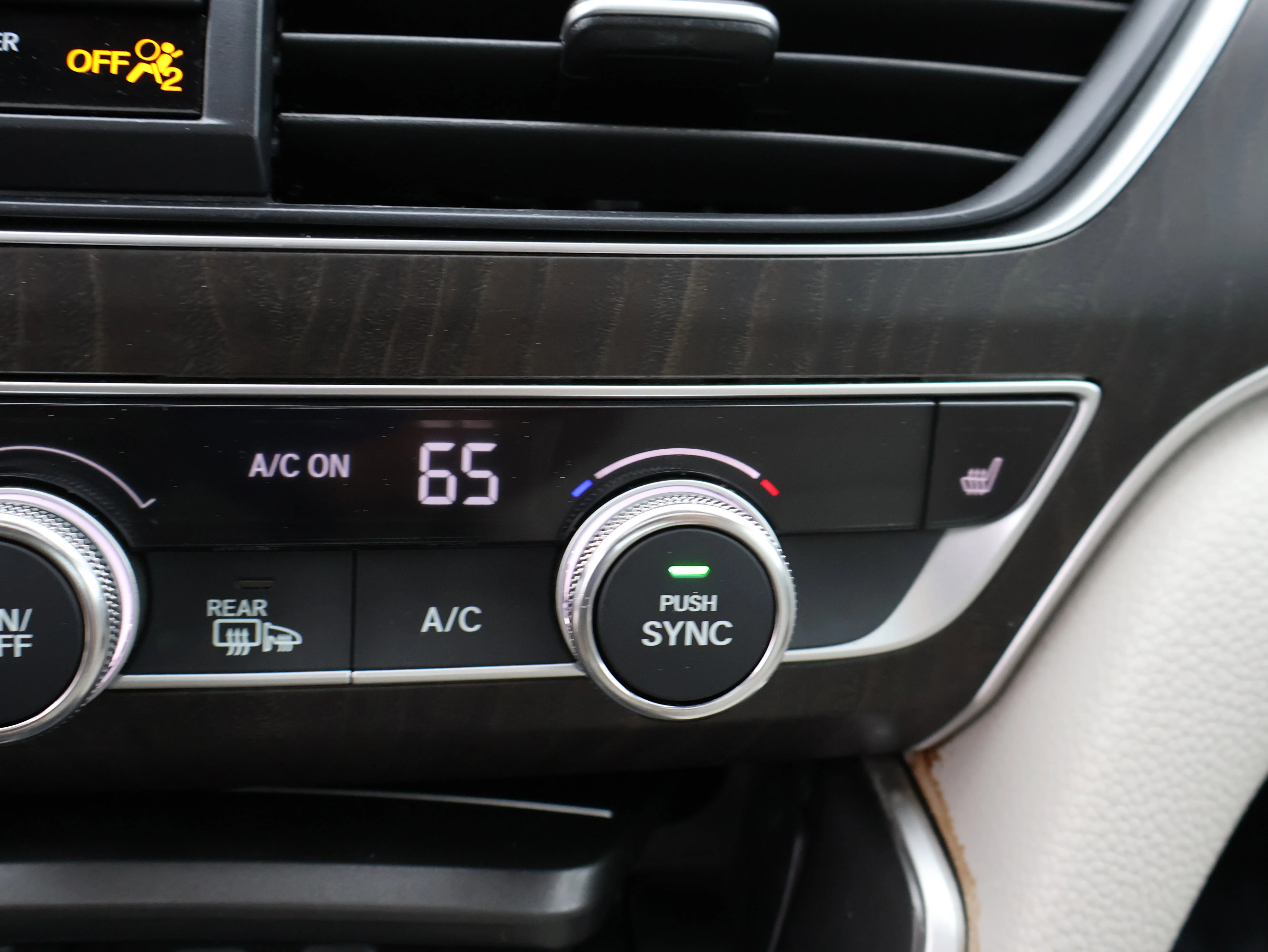 2021 Honda Accord EX-L - Photo 28