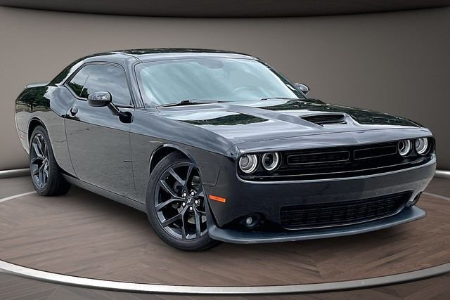 Used 2020 Black Dodge R/T image 9