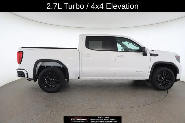 Used 2024 White GMC Elevation image 21
