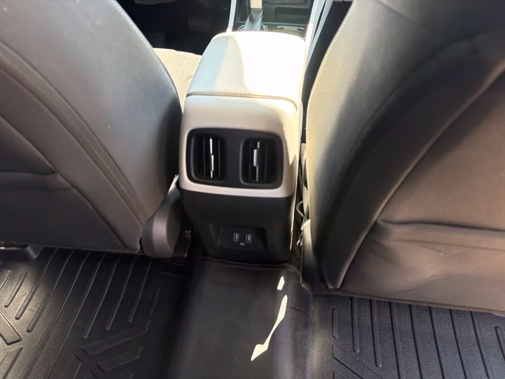 Used 2022 Gray Hyundai SEL image 22