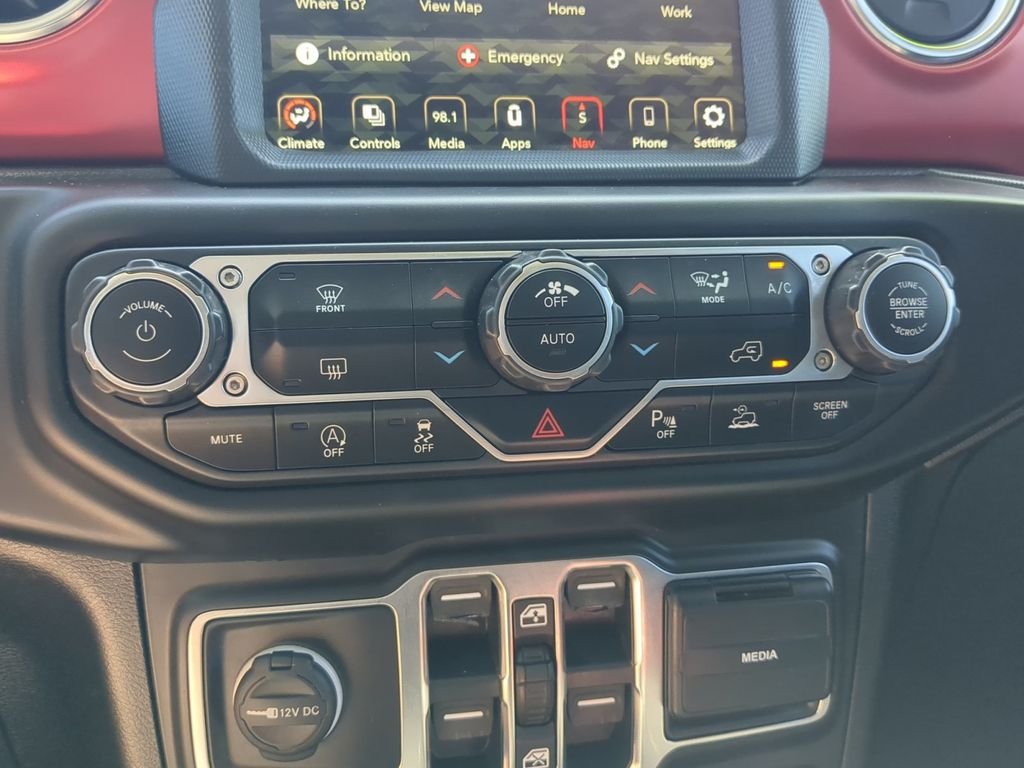 Used 2021 Green Jeep Unlimited Rubicon image 28