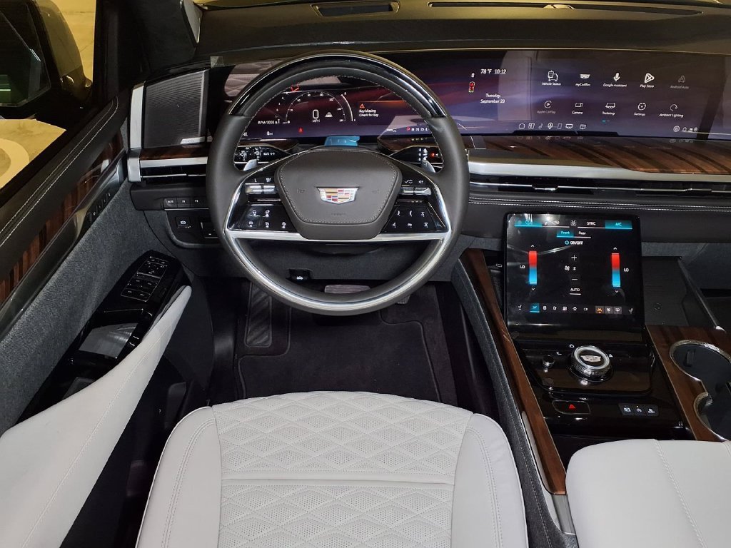 2026 Cadillac Escalade ESV Platinum Sport - Photo 14