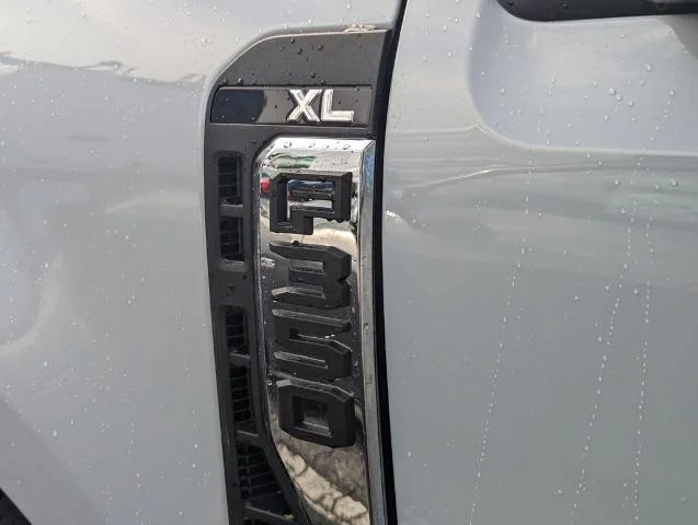 New 2026 Avalanche Ford F-350® XL image 27