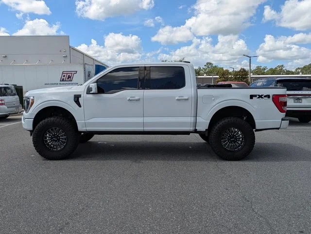 Used 2021 Oxford White Ford Lariat image 6