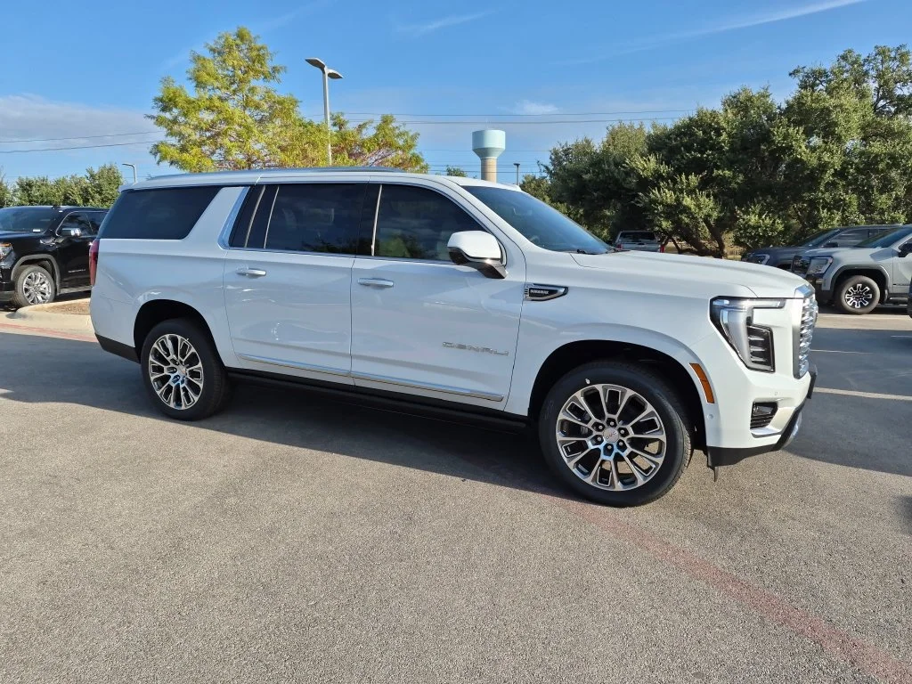 New 2026 Glacier White Tricoat GMC Denali image 12