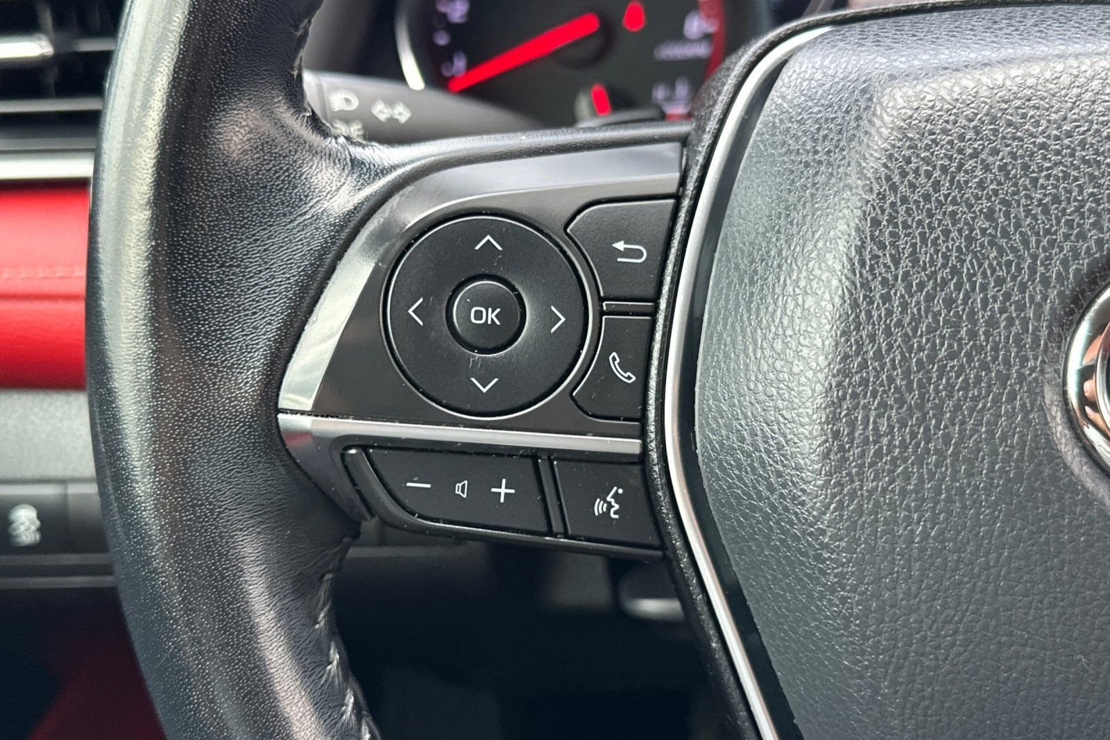 Used 2019 Beige Toyota XSE image 24
