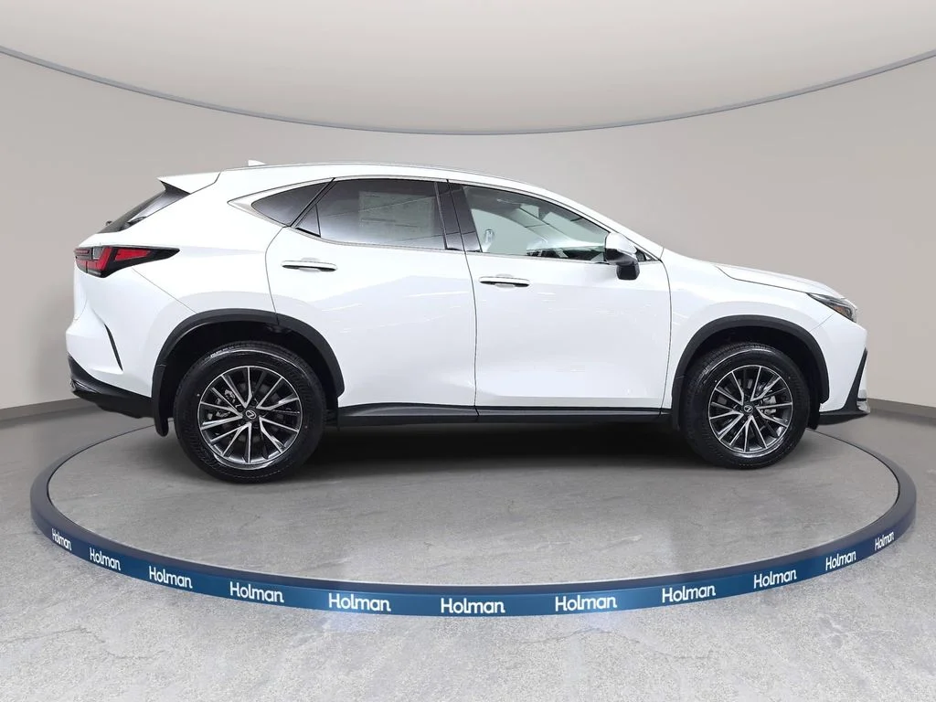 New 2026 White Lexus 350 Premium image 4