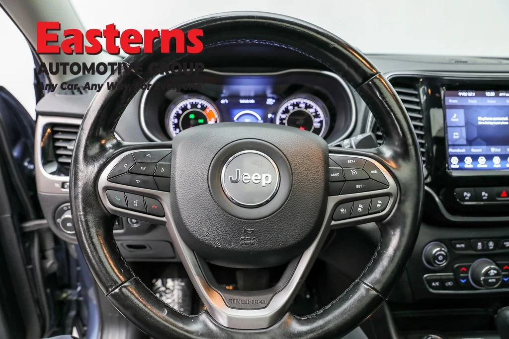 Used 2021 Blue Jeep Limited image 10