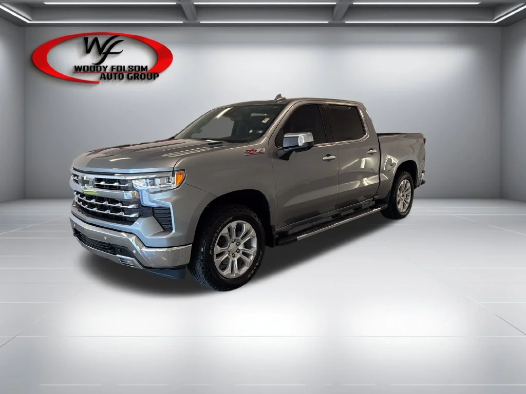 Used 2023 Gray Chevrolet LTZ image 3
