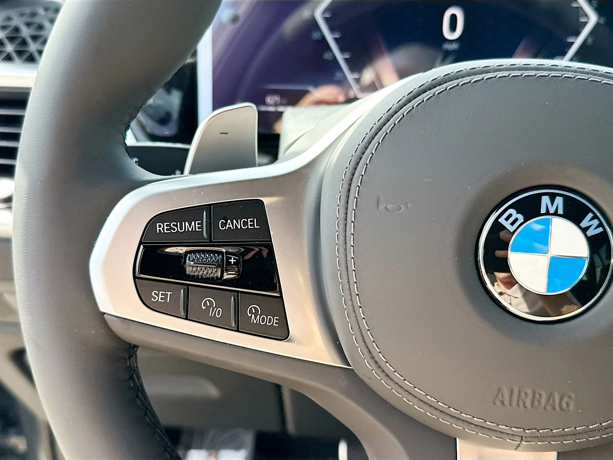 New 2026 Dravit Grey Metallic BMW sDrive40i image 39