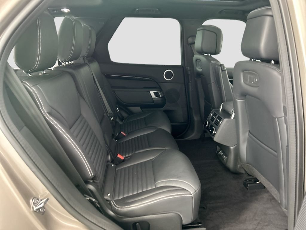 2025 Land Rover Discovery S - Photo 21