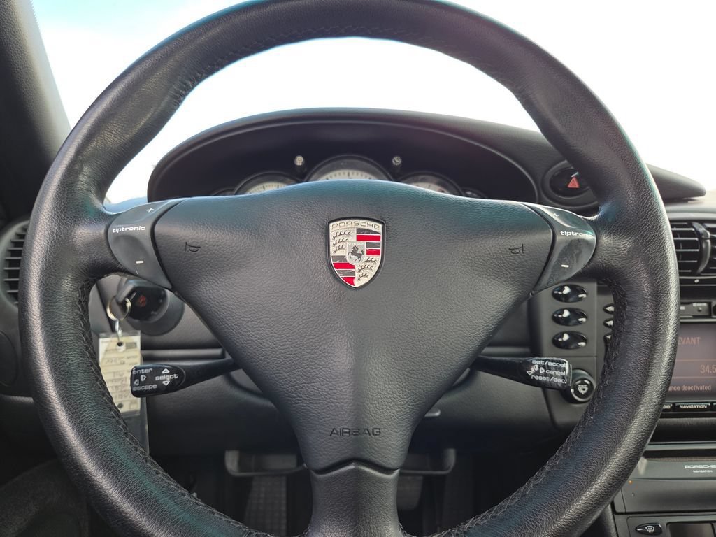 Used 2001 Arctic Silver Metallic Porsche Carrera image 30