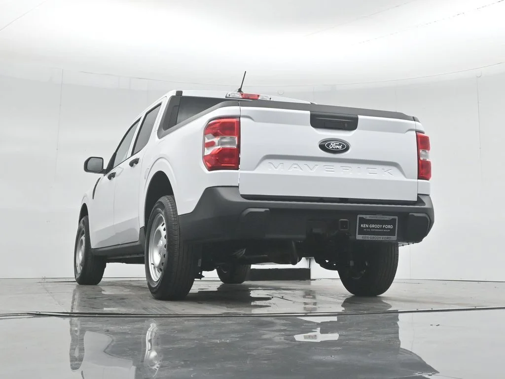 New 2026 Oxford White Ford XL image 46