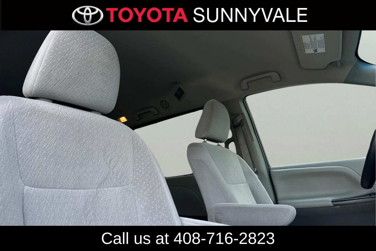 Used 2016 White Toyota LE image 22