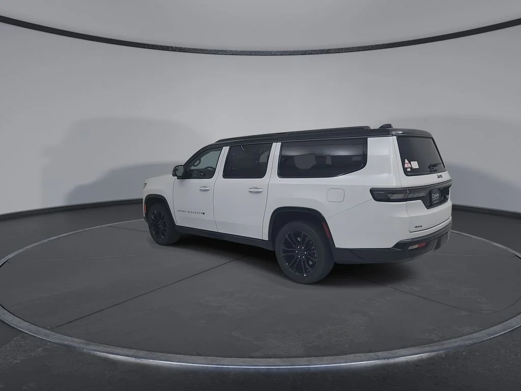 New 2026 Bright White Clear-Coat Exterior Paint Jeep Summit Obsidian image 12