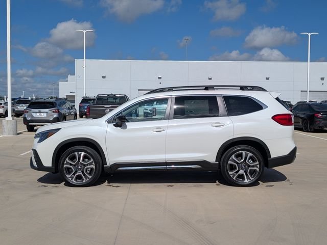 New 2026 CRYSTAL WHITE PEARL Subaru Limited 7-Passenger image 3