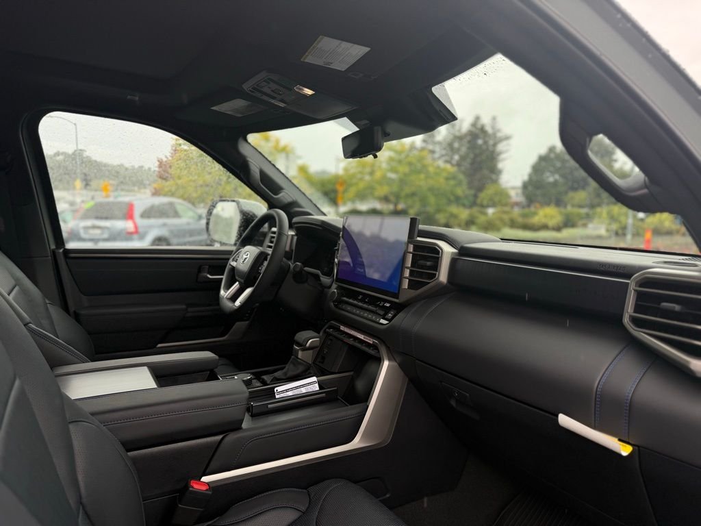 2026 Toyota Tundra Platinum - Photo 8