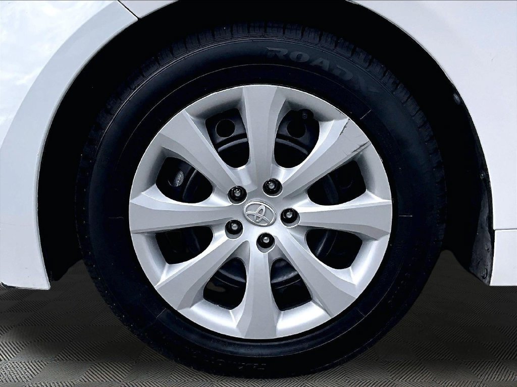 Used 2024 White Toyota LE image 7