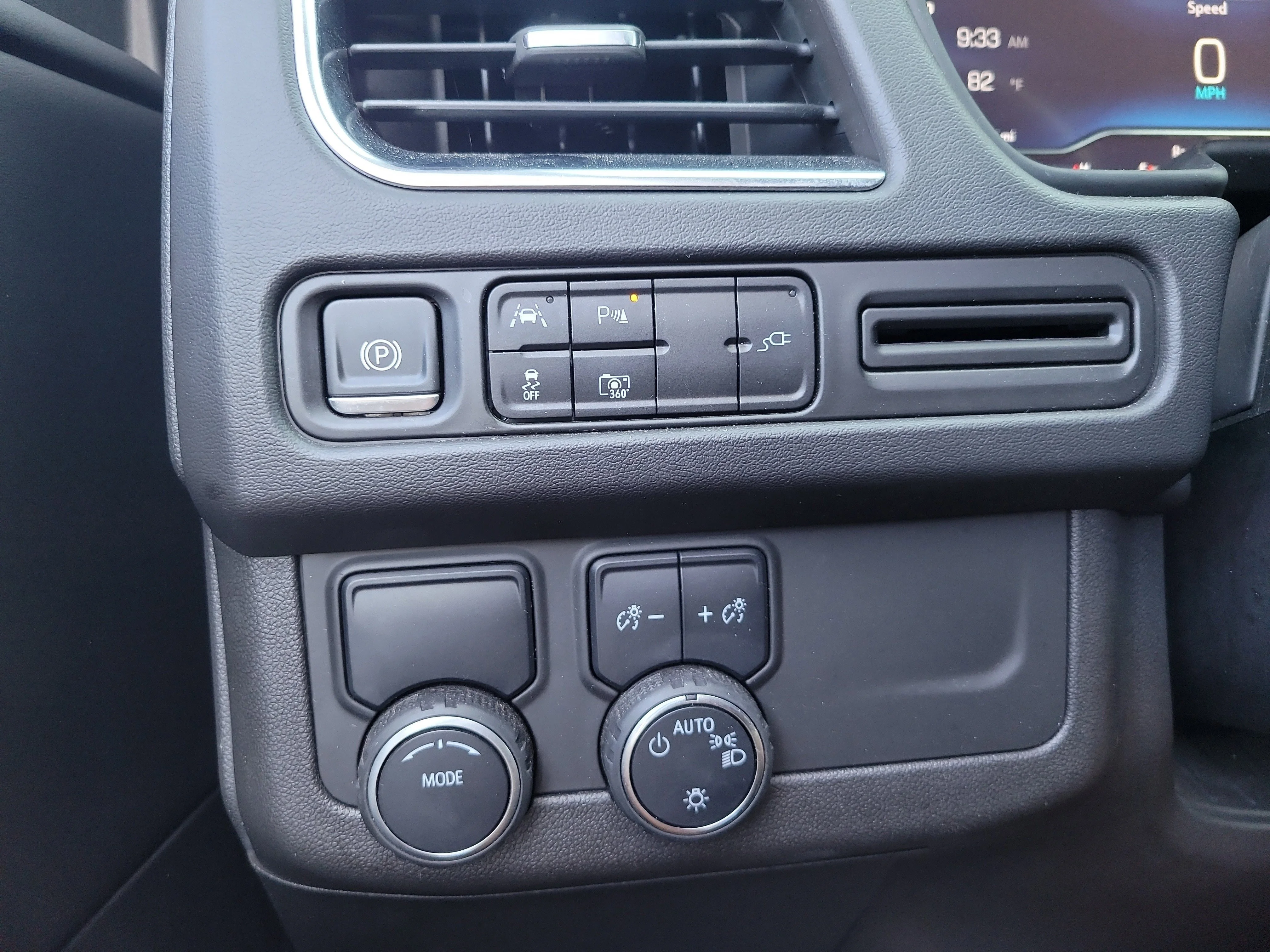 Used 2022 Satin Steel Metallic Chevrolet RST image 32