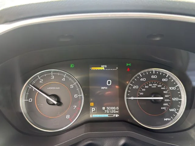 Used 2018 Gray Subaru 2.0i Limited image 12