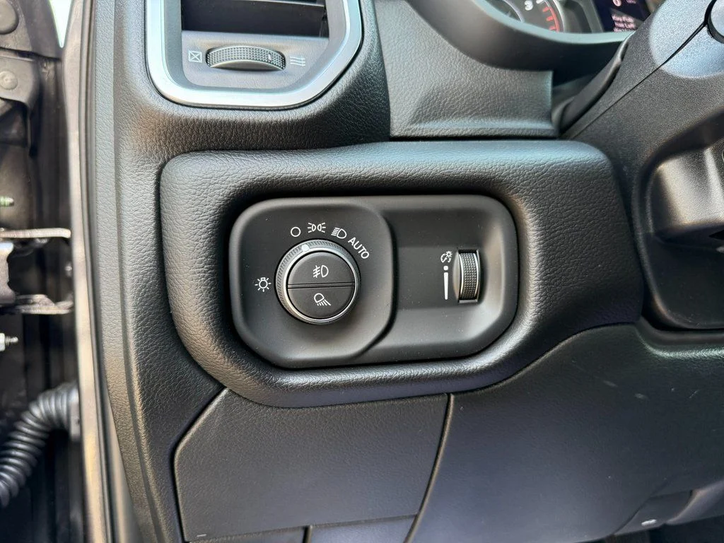 2026 RAM 2500 Big Horn - Photo 18