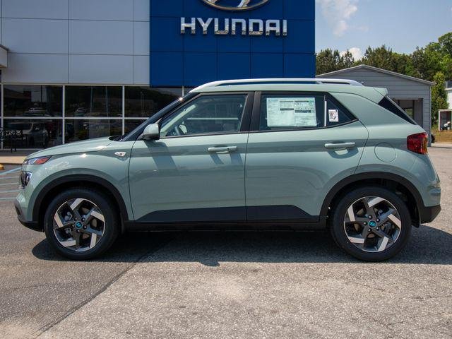 New 2026 Green Hyundai SEL image 4