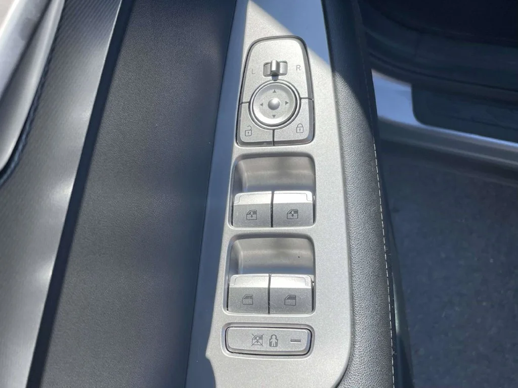 Certified Used 2020 Silver Hyundai SEL image 16