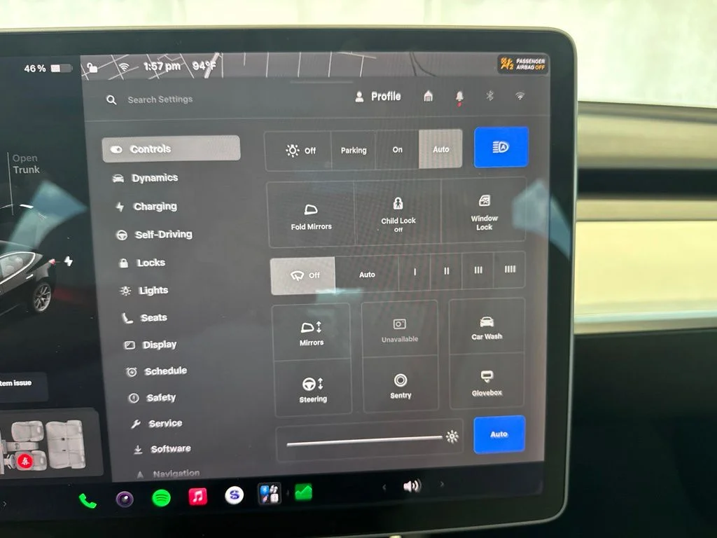 Used 2019 Black Tesla  image 23