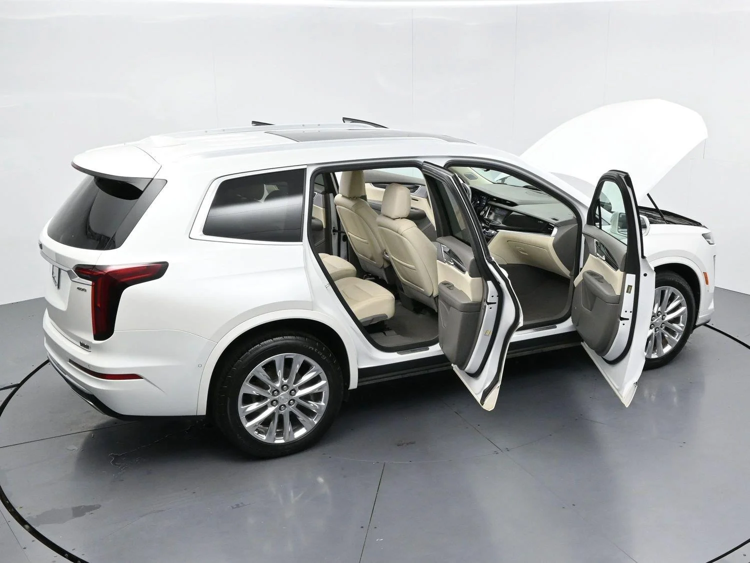 Used 2020 CRYSTAL WHITE TRICOAT Cadillac AWD Premium Luxury image 40