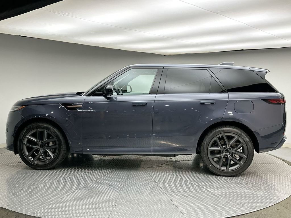Used 2026 Varesine Blue Metallic Land Rover Dynamic SE image 10